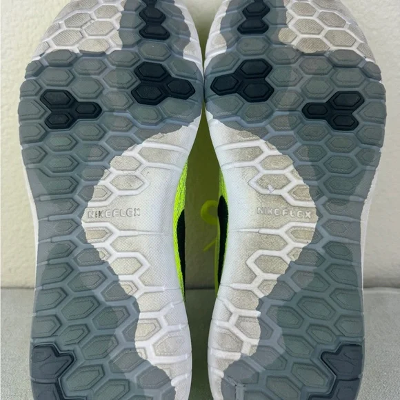 Size 10 - Nike  Flex Fury  Tennis Ball Yellow 705288-700 - Picture 6 of 8